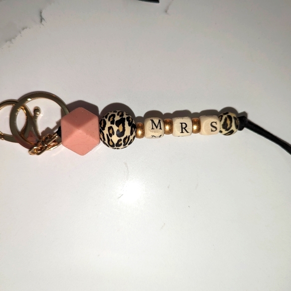 2/$40. 2 pack. MRS and RPN keychains. Brand new. Cheetah print. - Picture 1 of 2